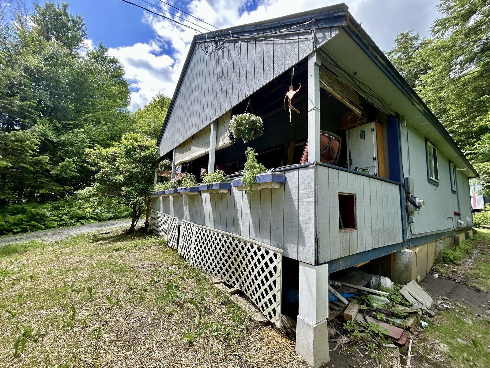 8 Mary White Road