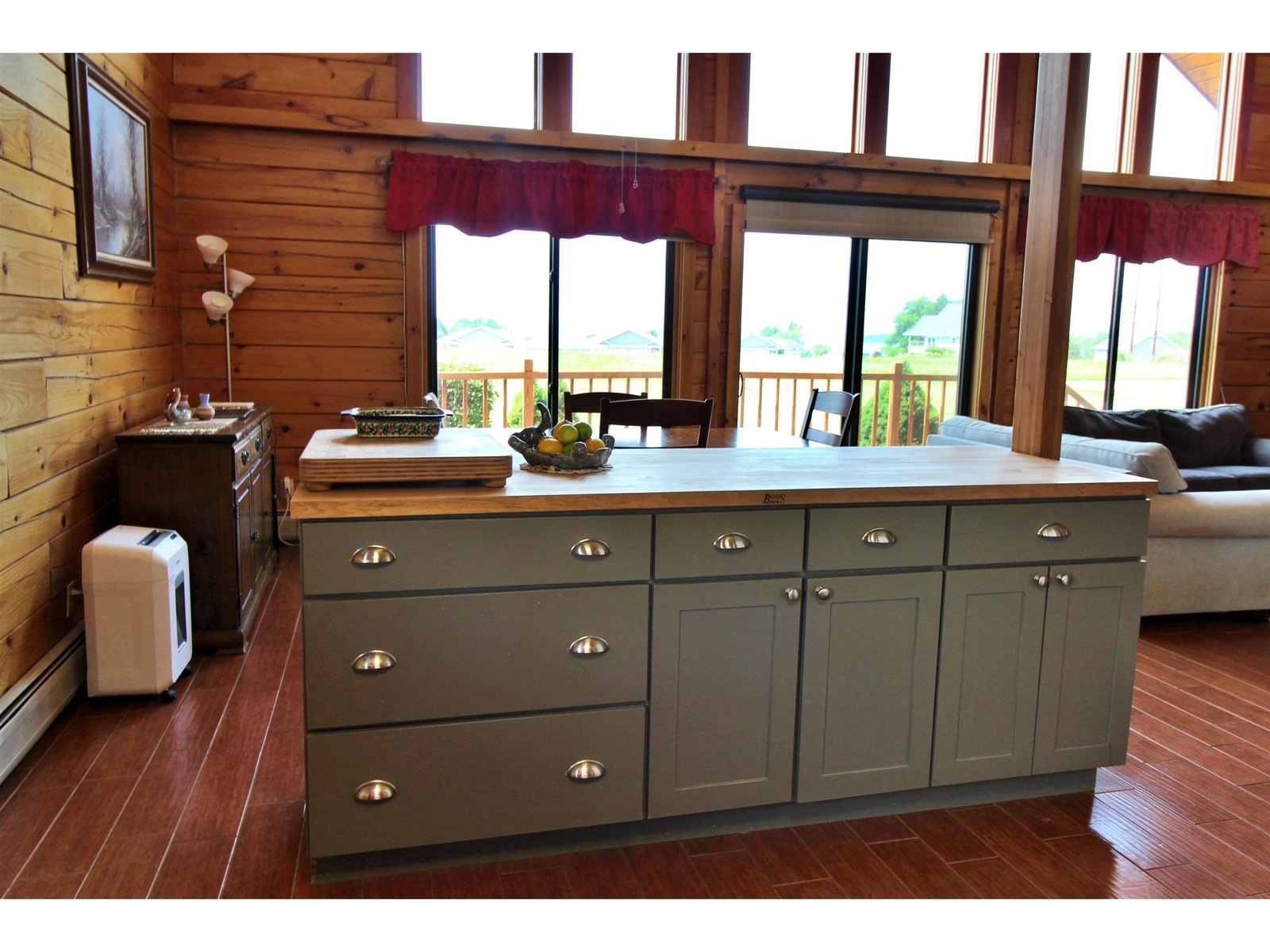 Boos block island with tons of storage