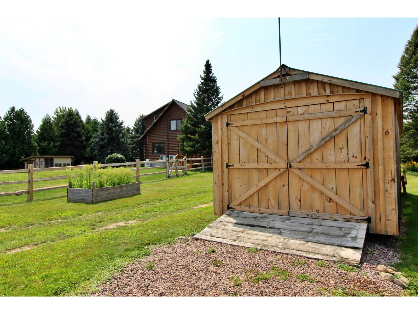 Amish shed