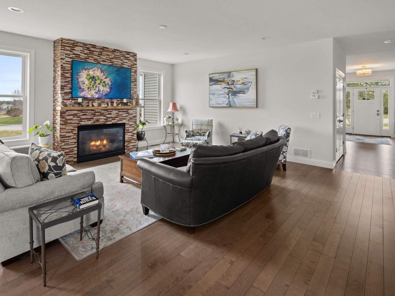 9-foot ceilings
