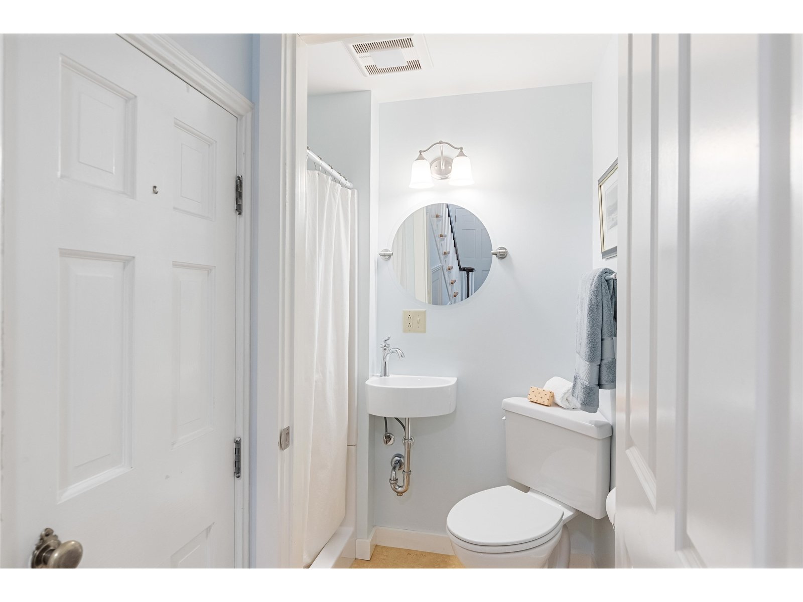 First Floor: 1/2 Bathroom