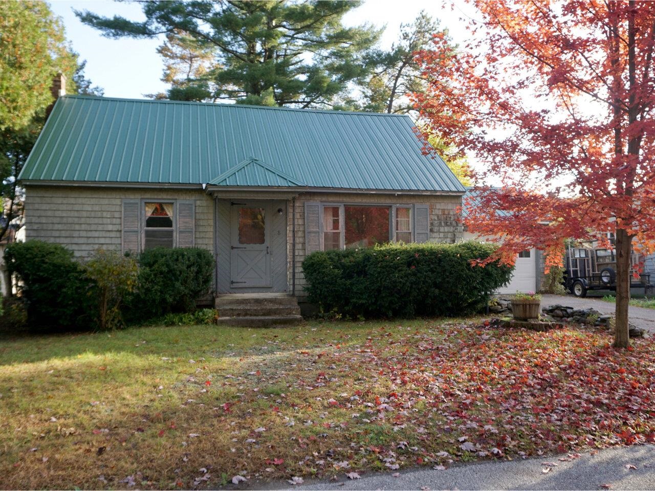 8 Pine Court