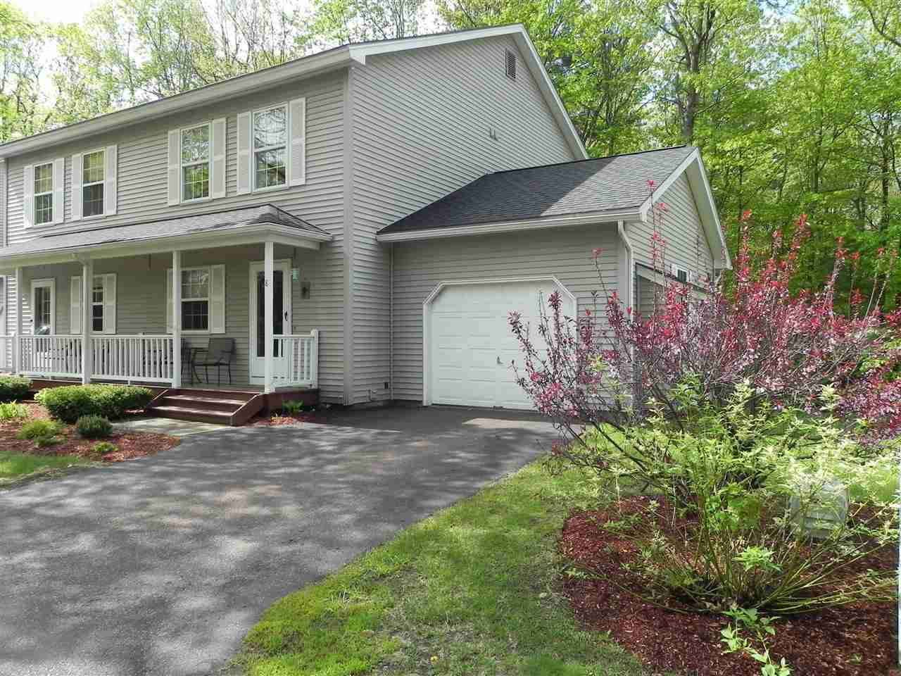 8 Pointe Drive, Unit 8