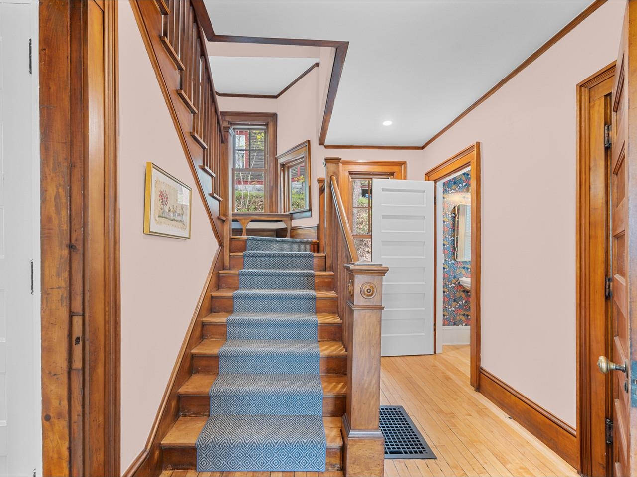 8 Richardson Street