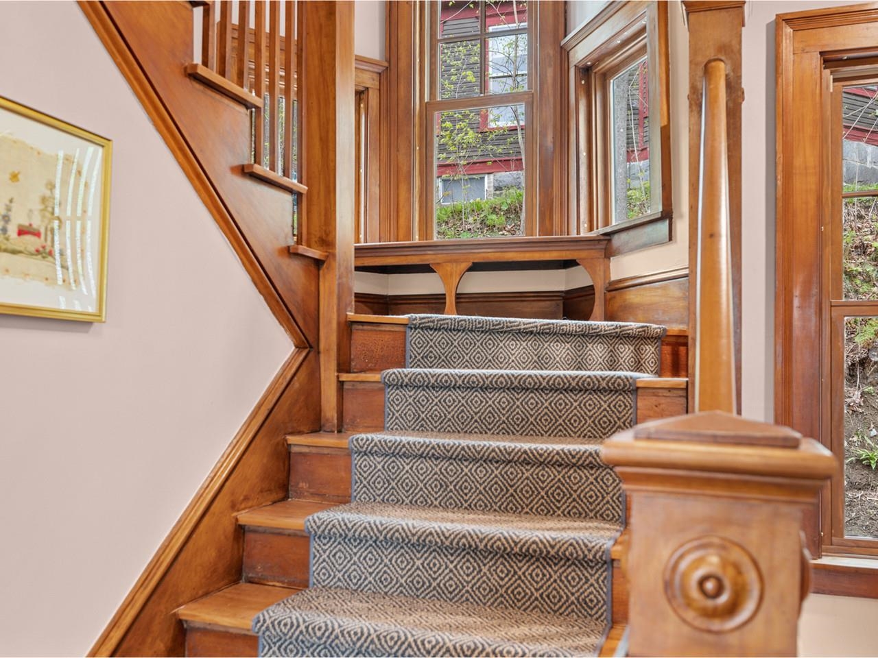 8 Richardson Street