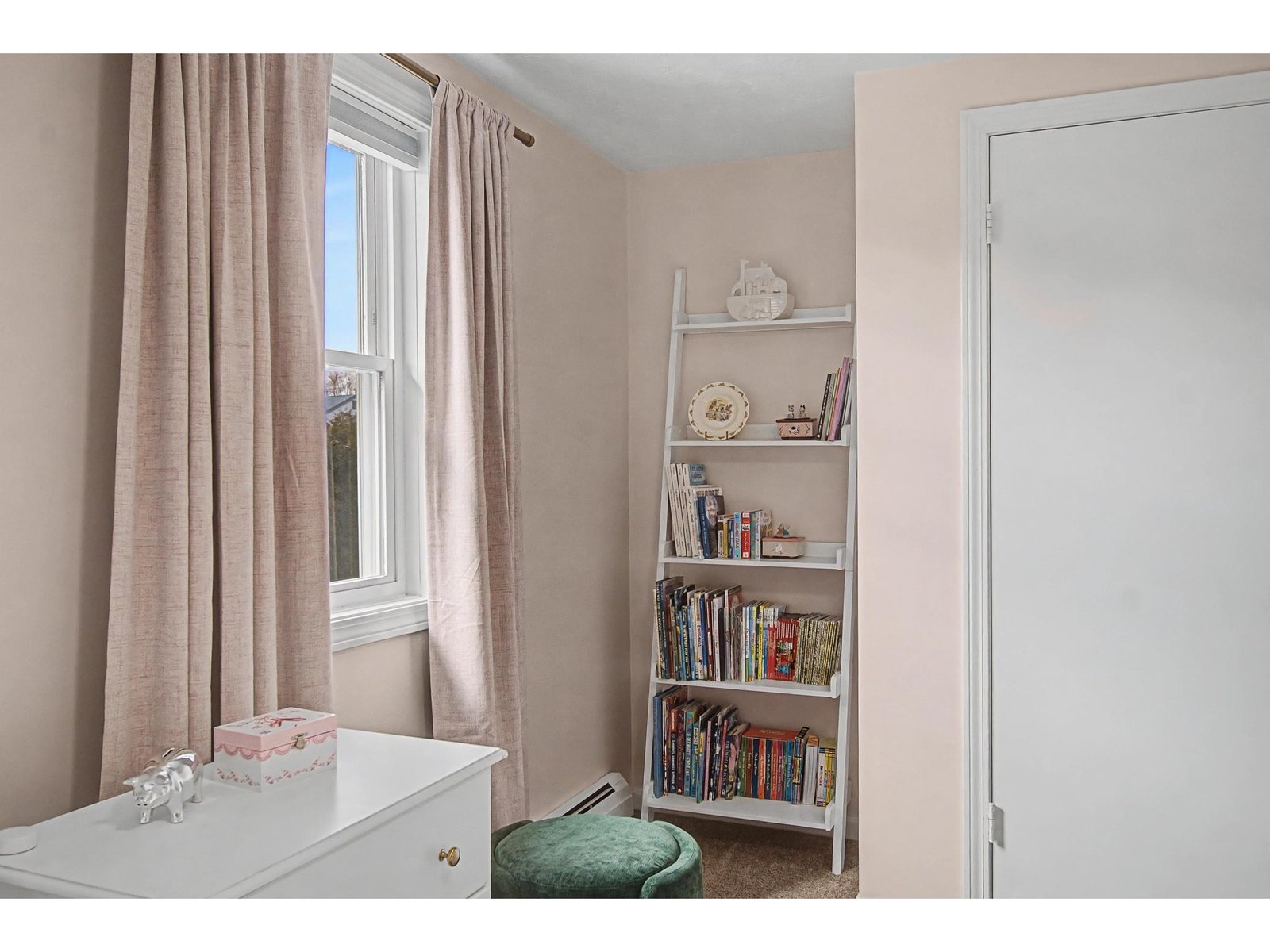 2nd Floor: Bedroom 3