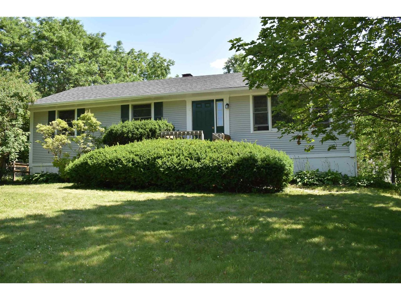 8 Swanage Court
