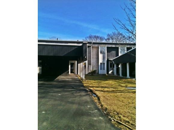 8 Timber Lane, Unit 24