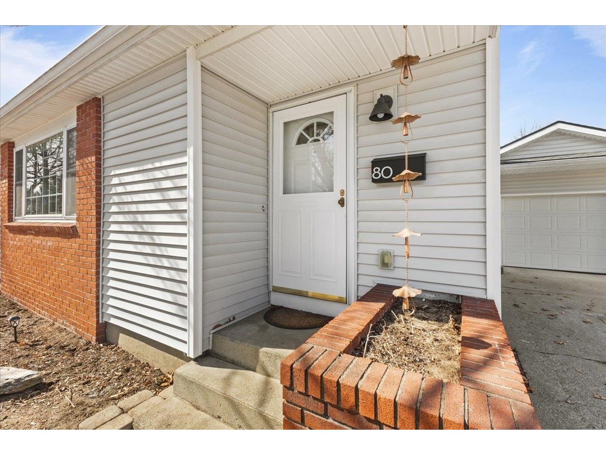80 Cross Parkway