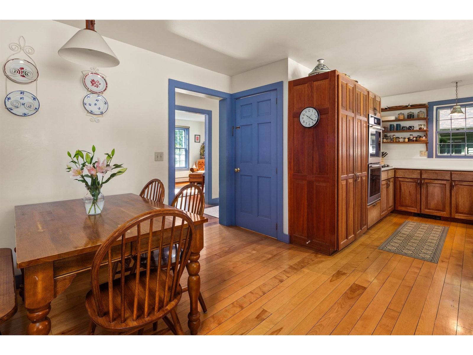 80 Ledgewood Terrace