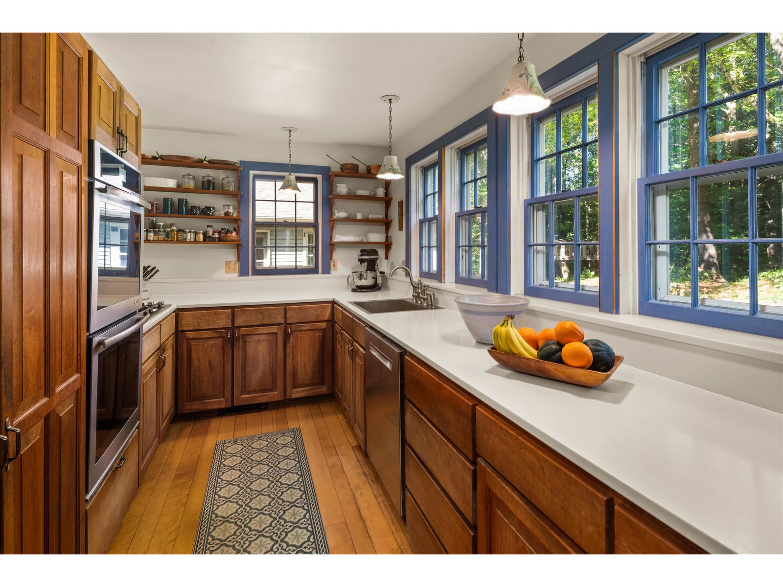 80 Ledgewood Terrace