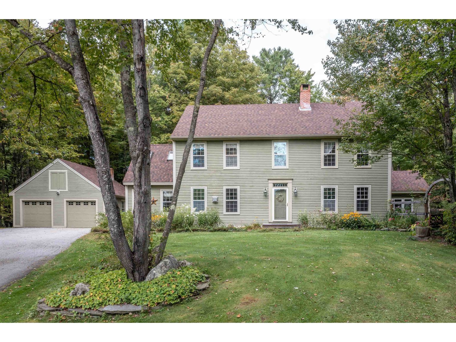 80 Ledgewood Terrace