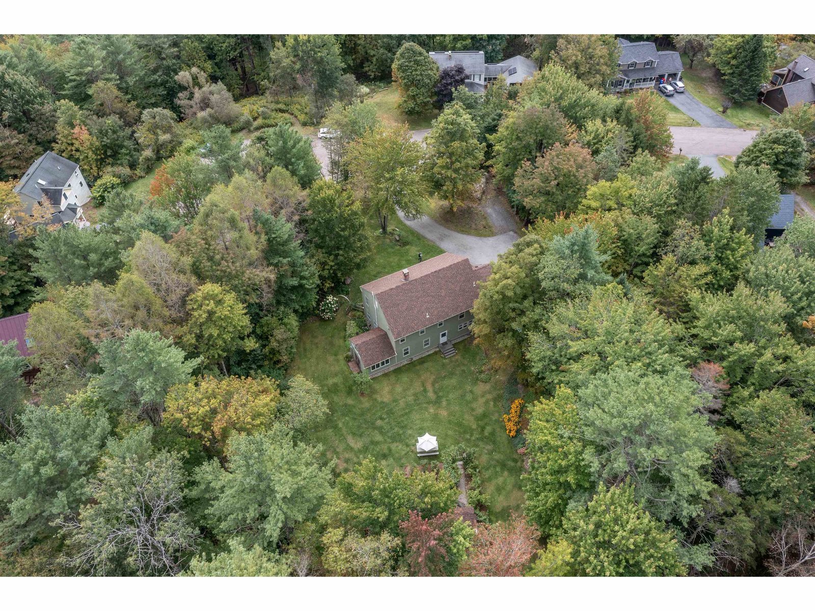 80 Ledgewood Terrace