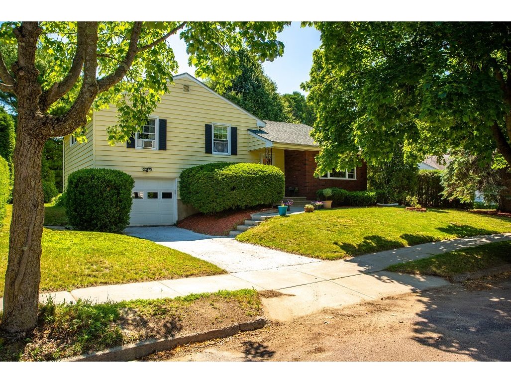 80 Linden Terrace