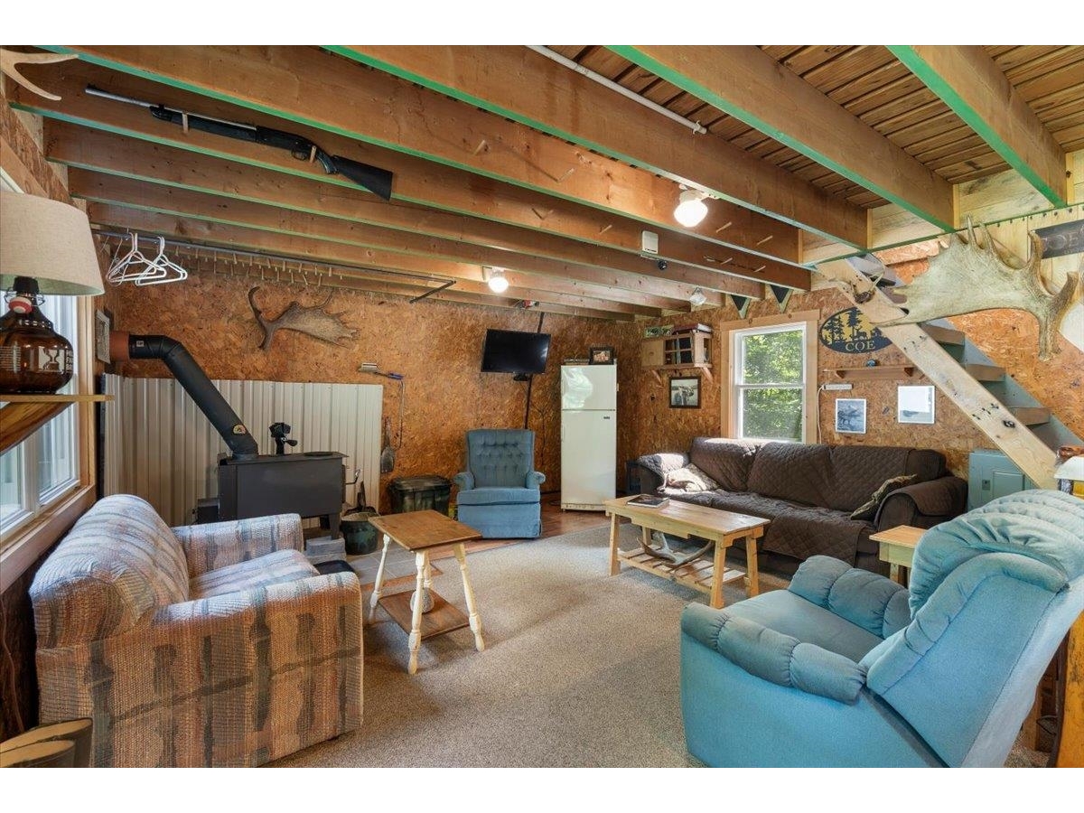 801 Deep Gibou Road