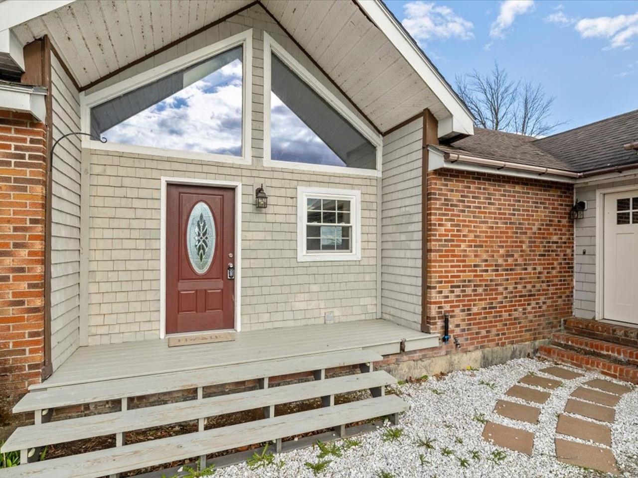 802 Alburgh Springs Road