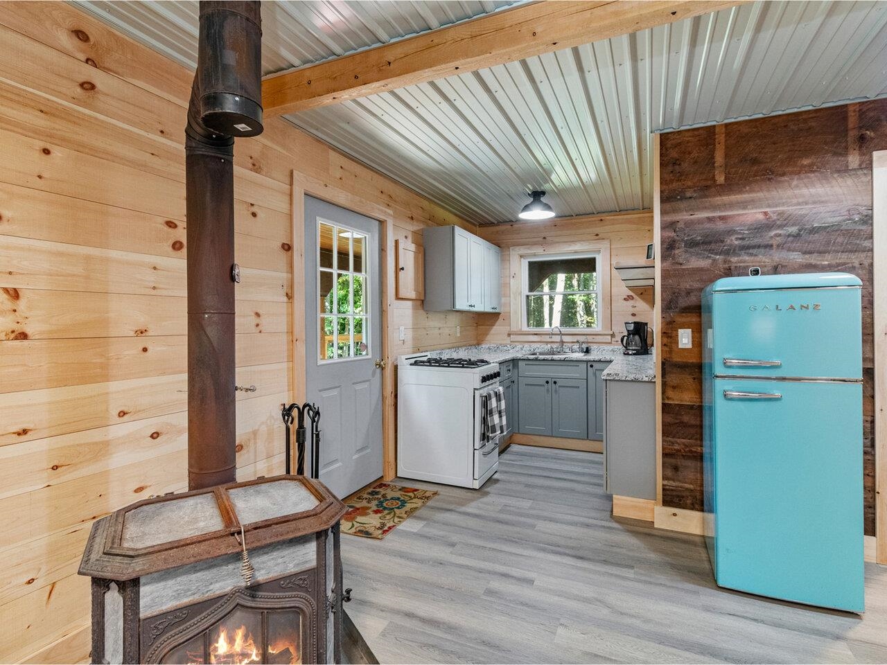 805 Deming Road