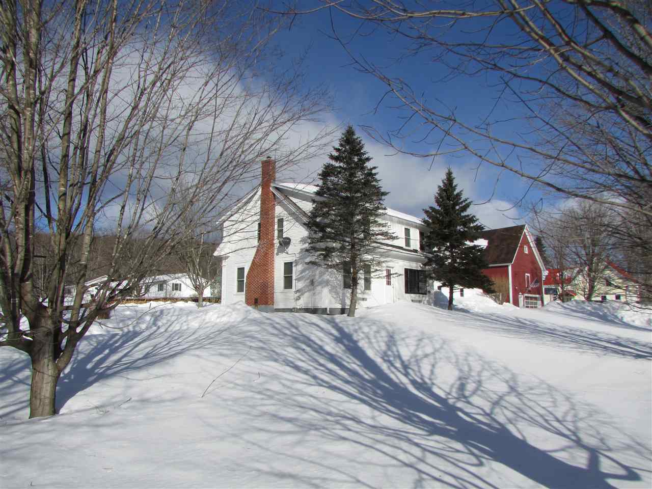 806 Main Street