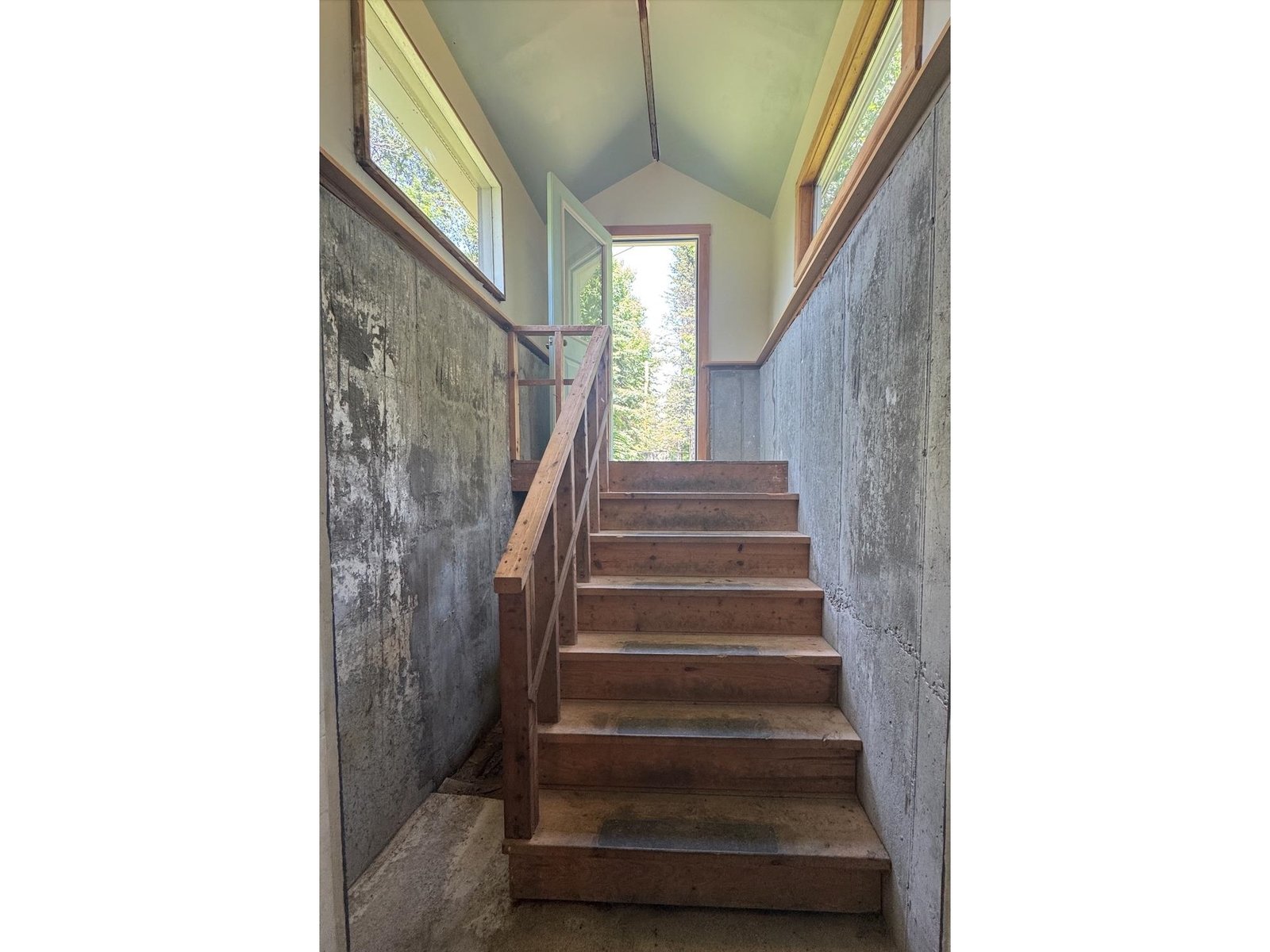 Separate Entry to Basement