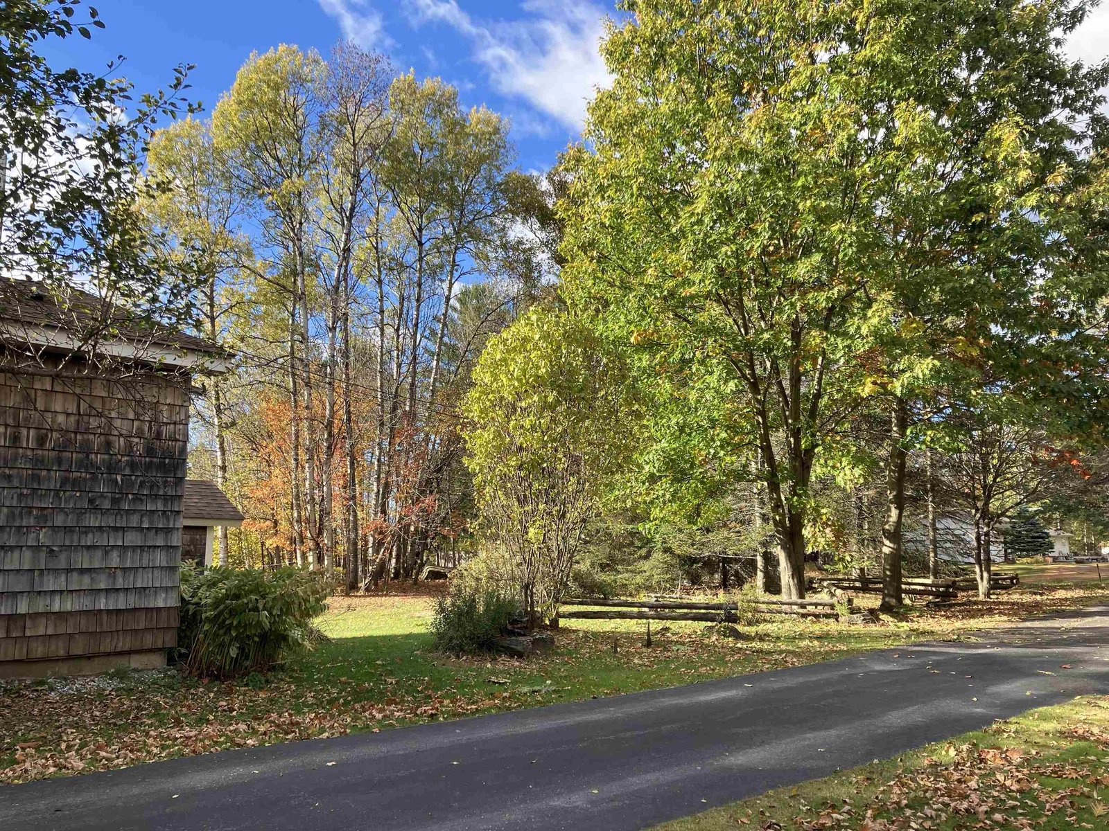 806 Maple Hill Road