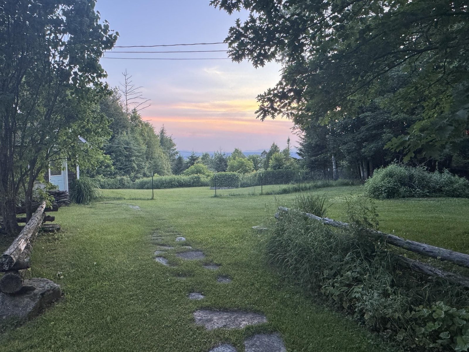 806 Maple Hill Road