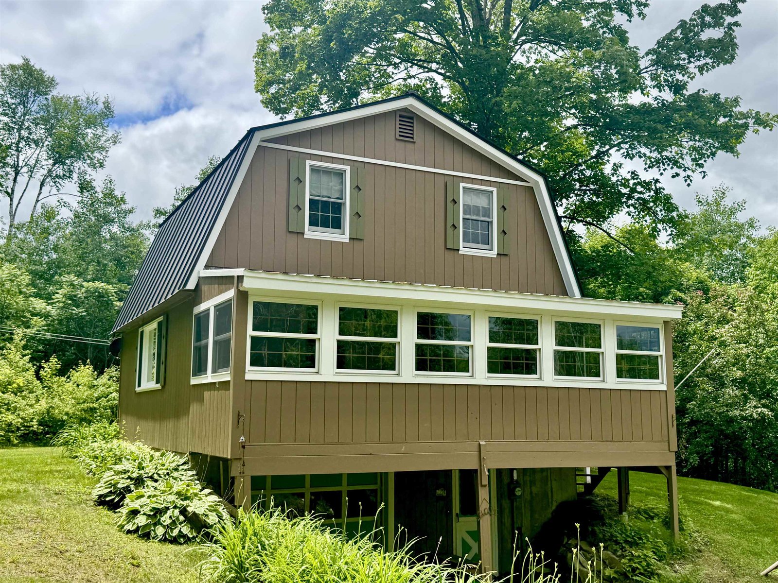 8062 Scotch Hollow Road