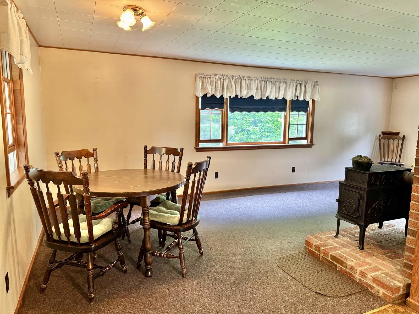 8062 Scotch Hollow Road