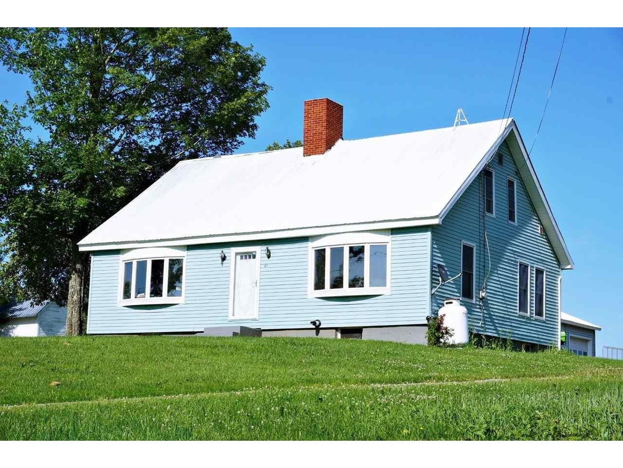 81 Creek Road