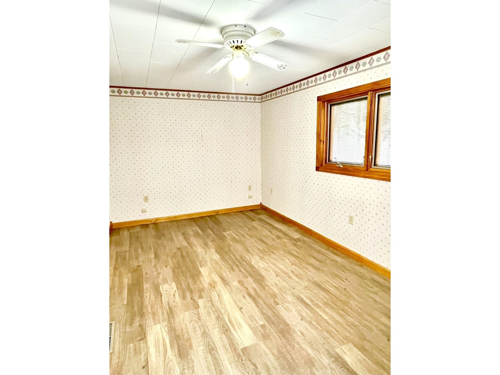 Den