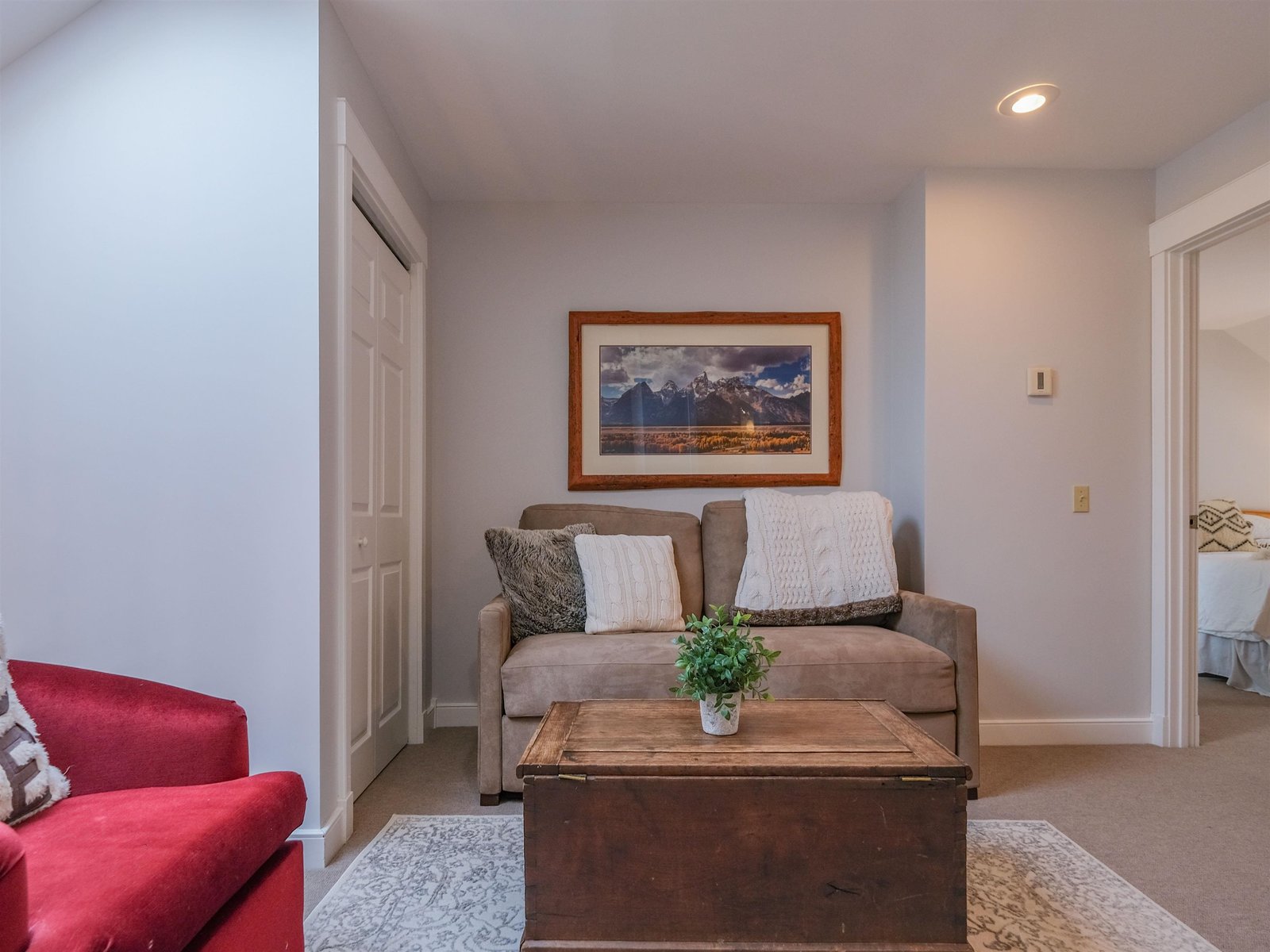 81 Daybreak Drive, Unit I202