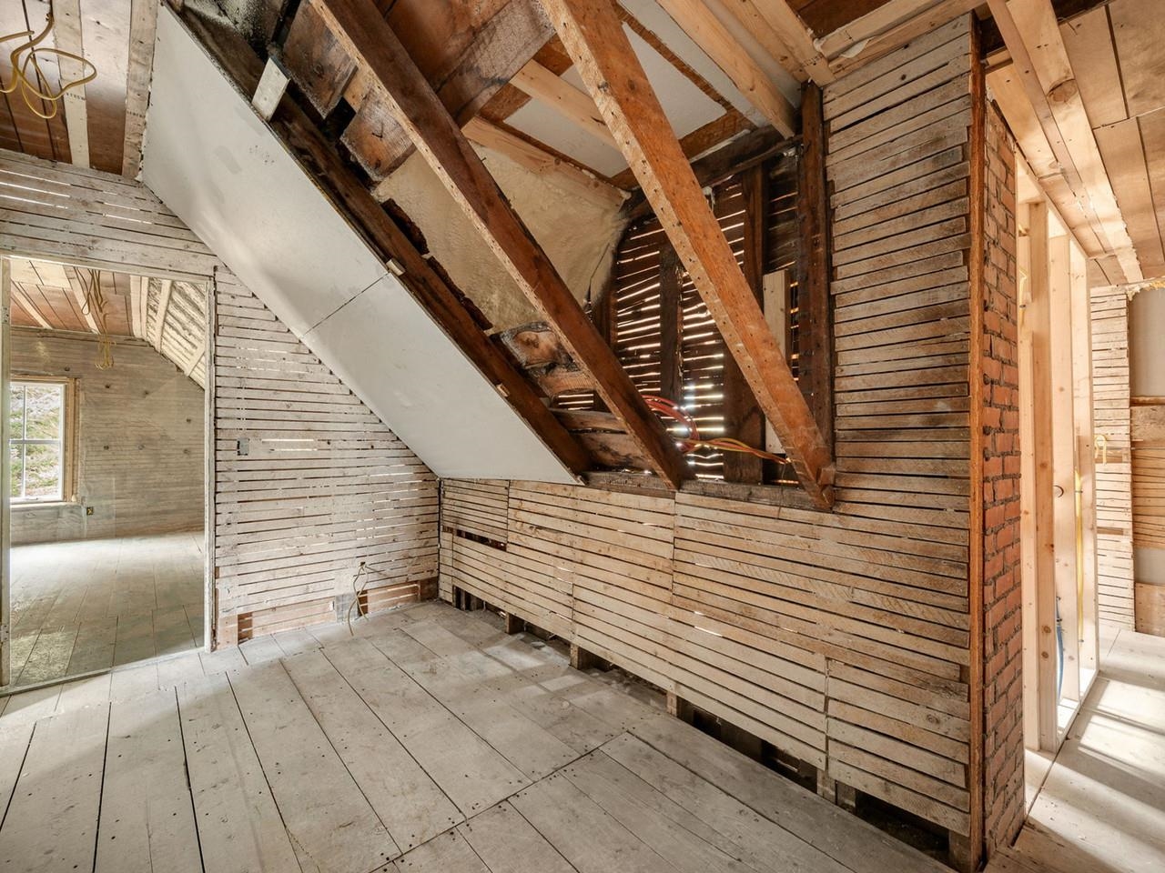 Laundry area