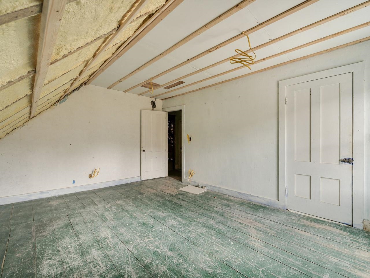 Large walk-in-closet