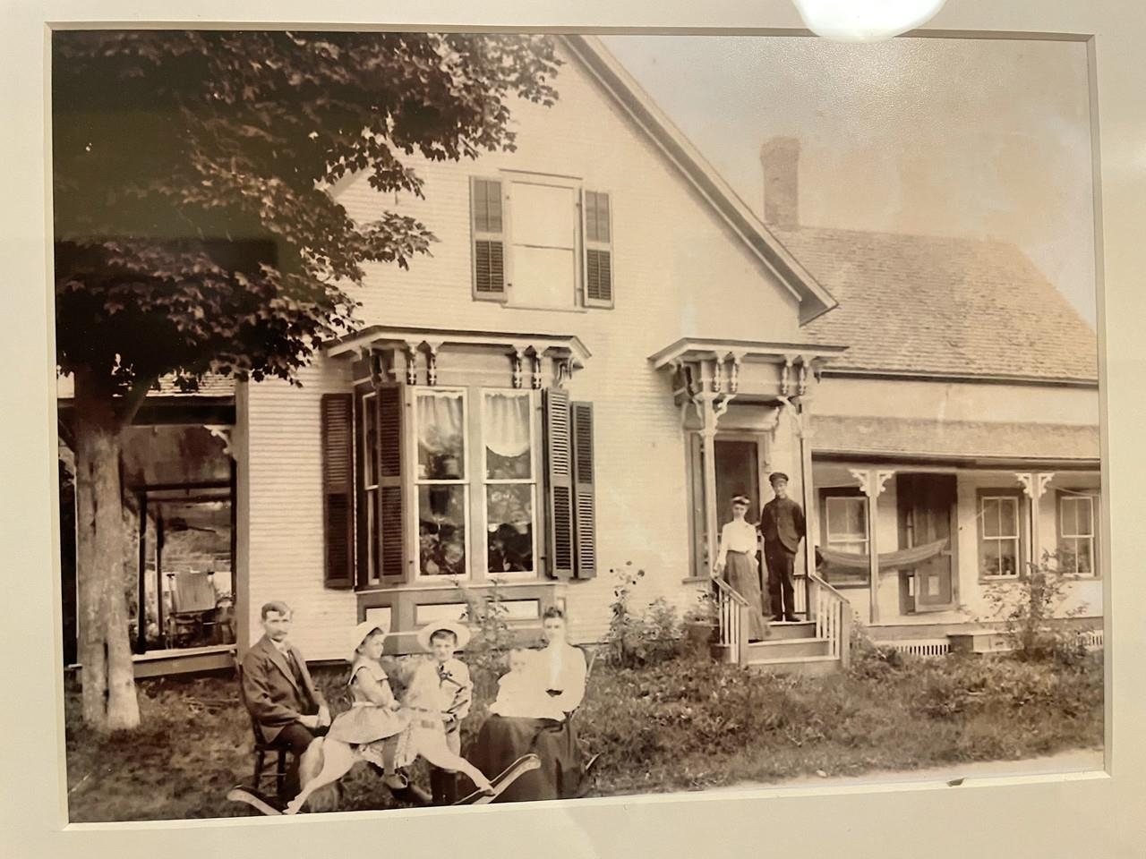 Circa 1905-1910
