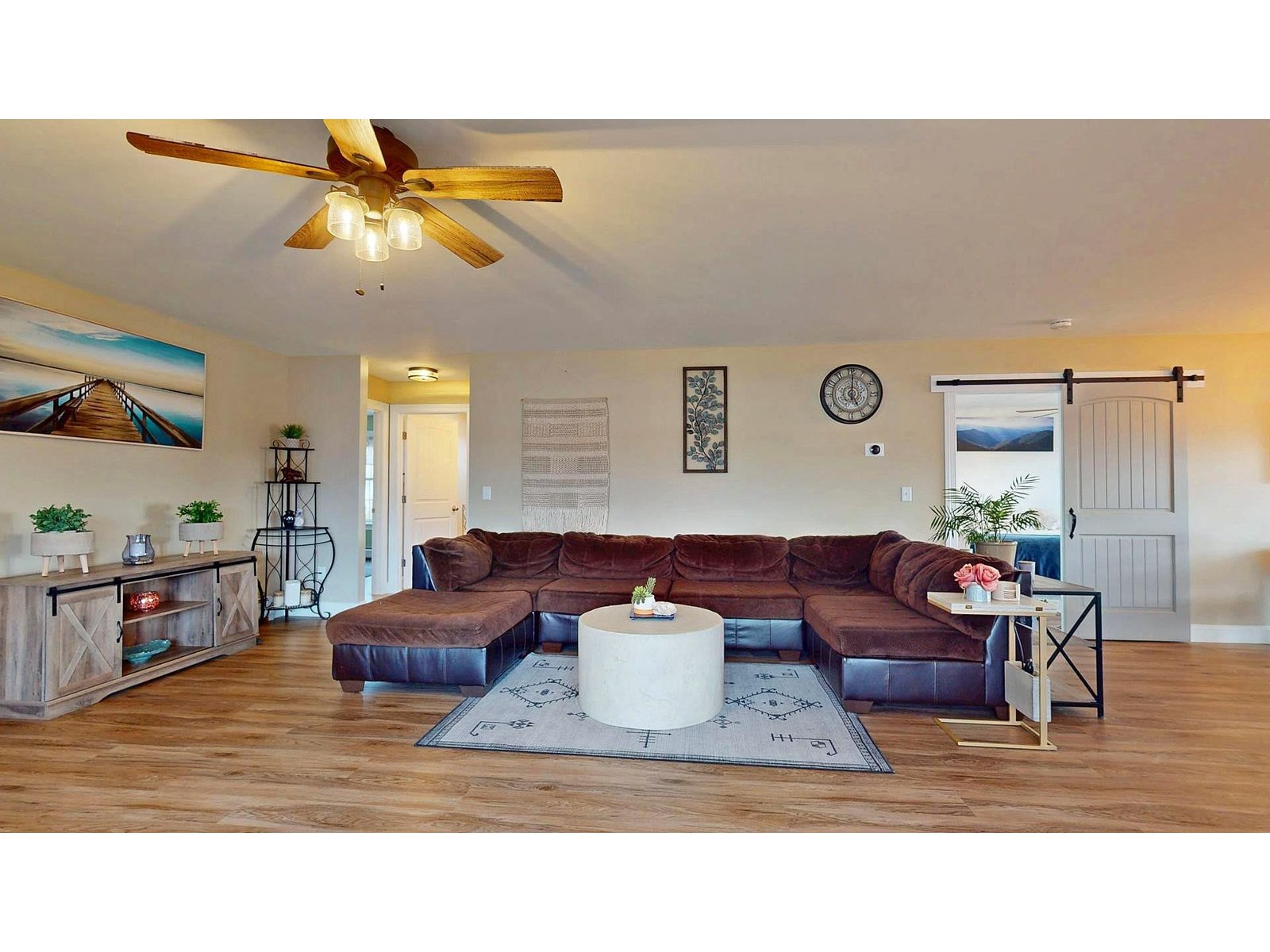 81 Firefly Lane
