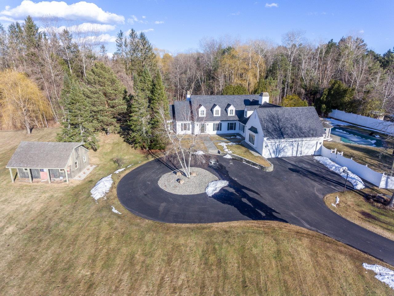 81 Gardenside Lane