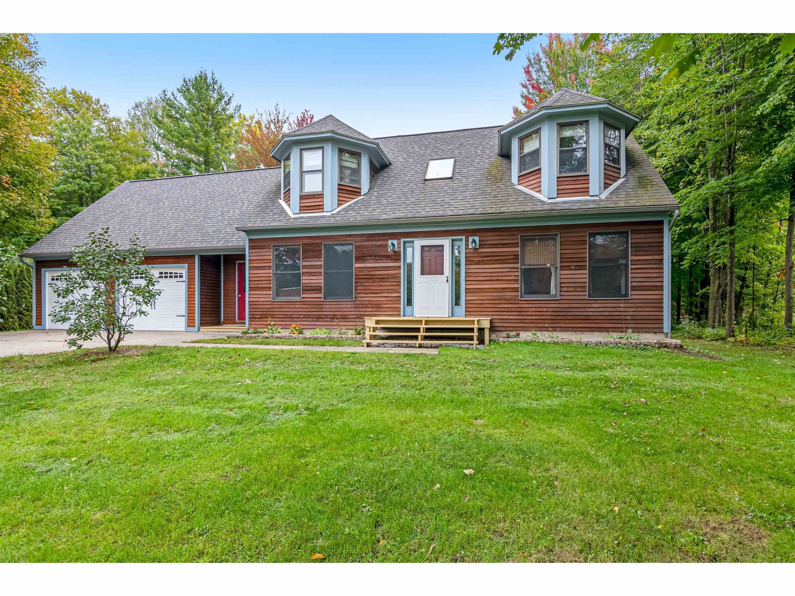 81 Maplewood Avenue