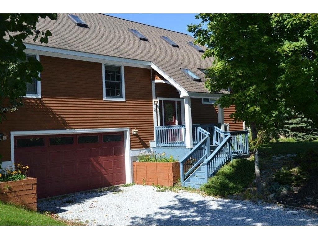 81 North Point Road