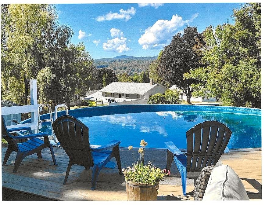 above ground pool