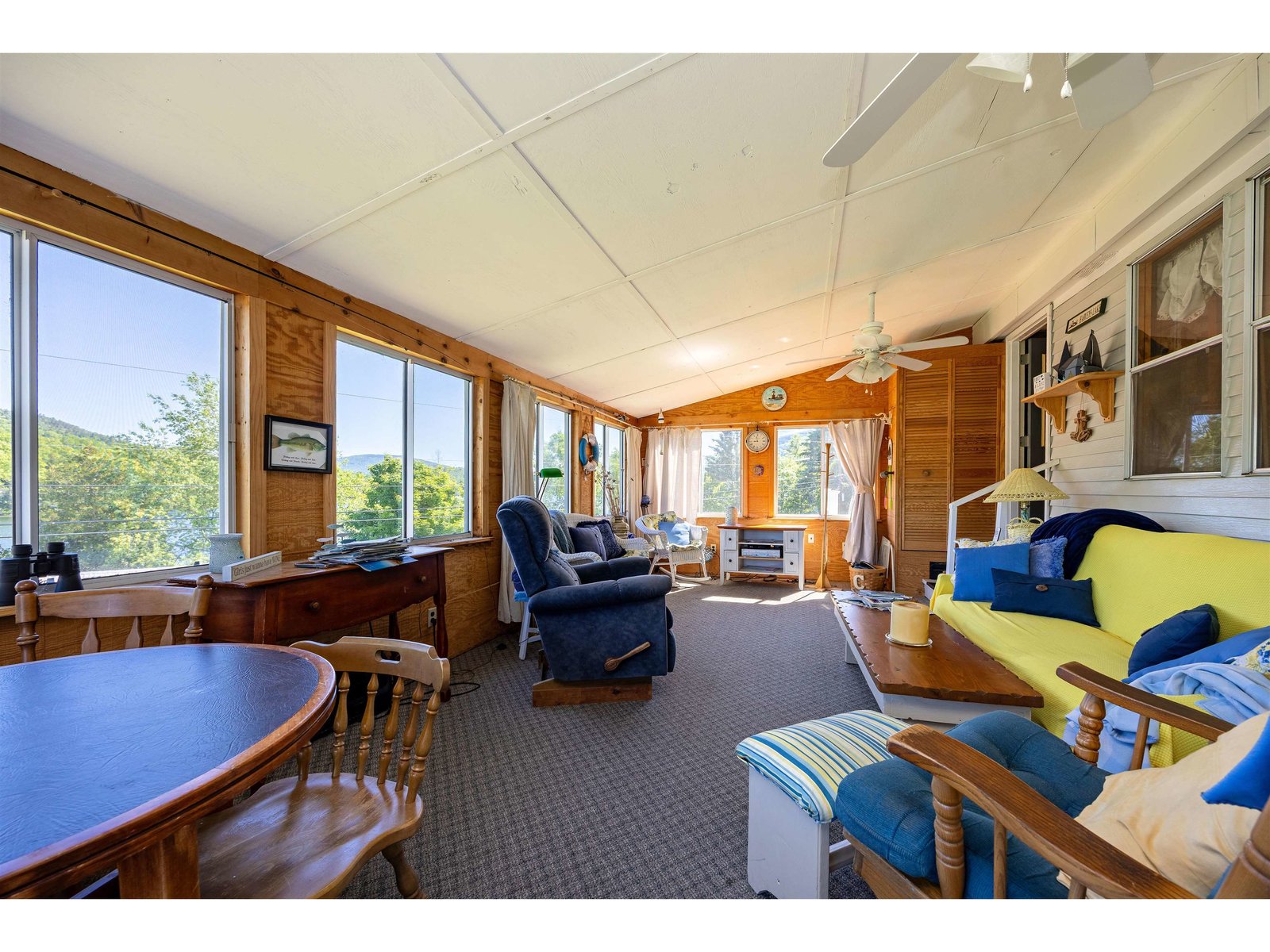 81 Shoreline Drive
