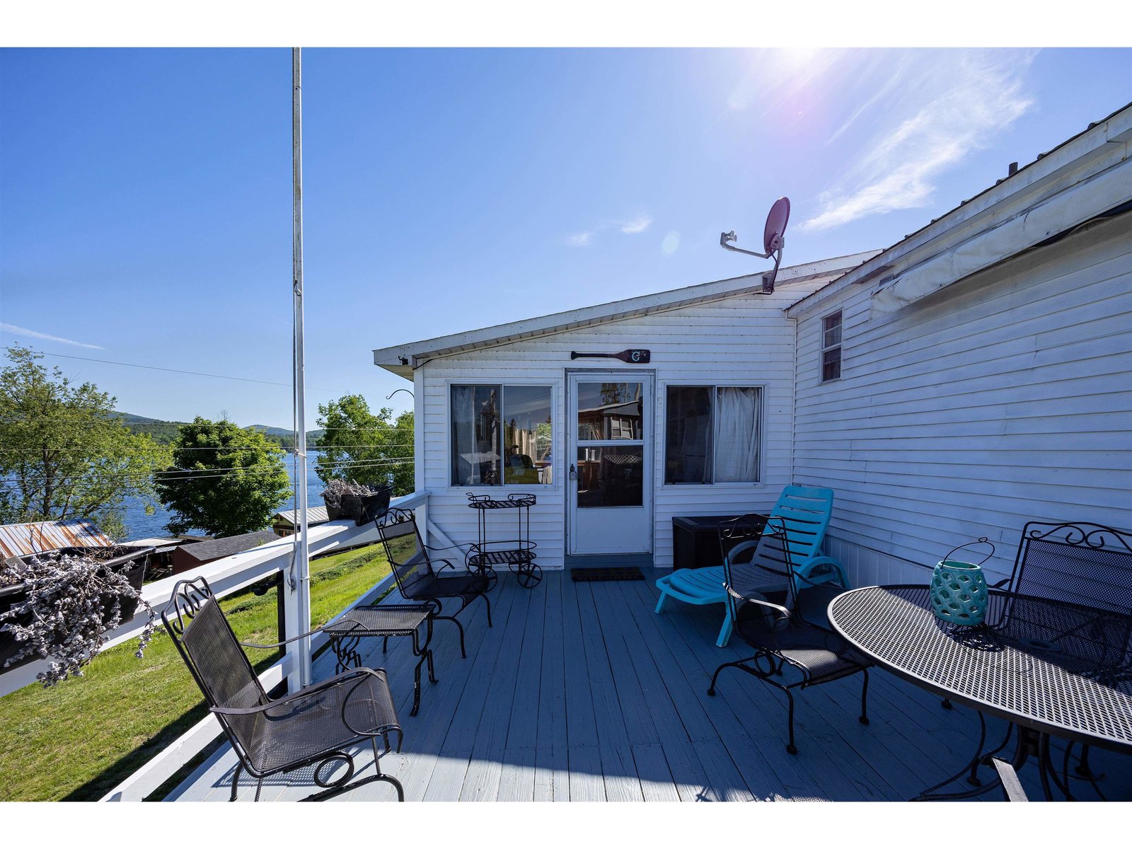 81 Shoreline Drive