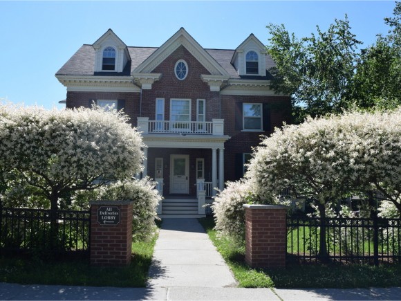 81 South Williams Street, Burlington