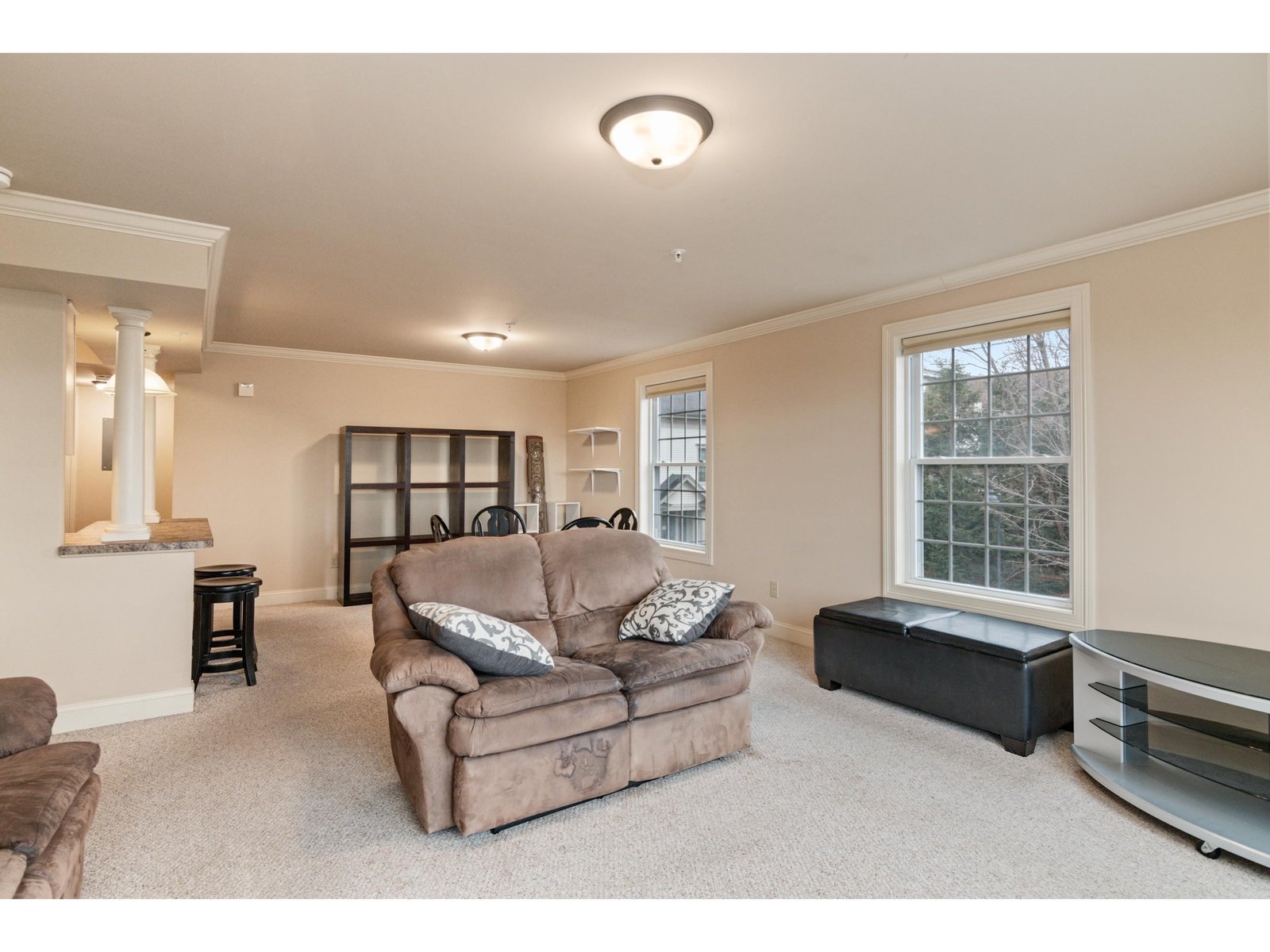 81 South Williams Street, Unit 202