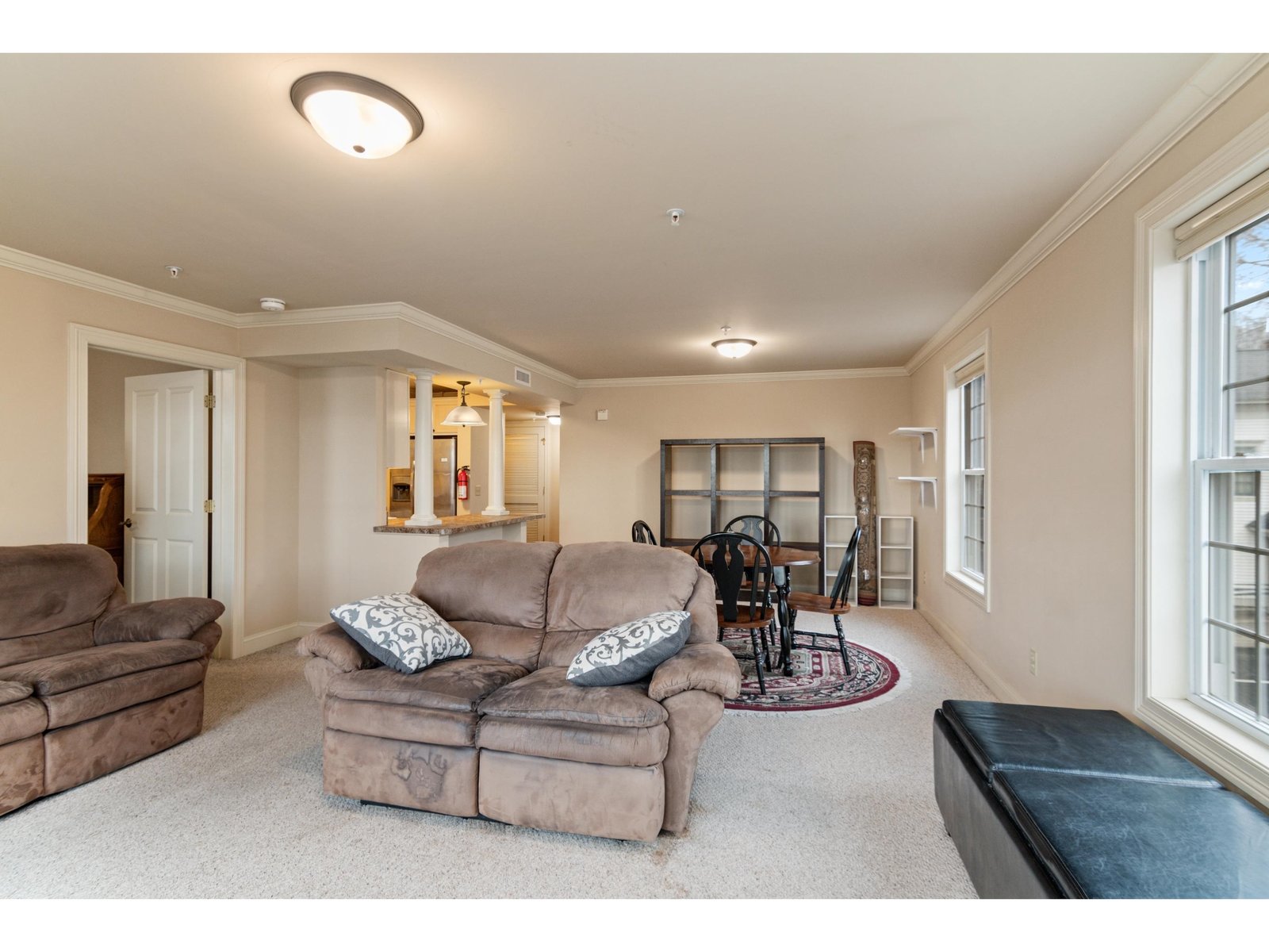 81 South Williams Street, Unit 202