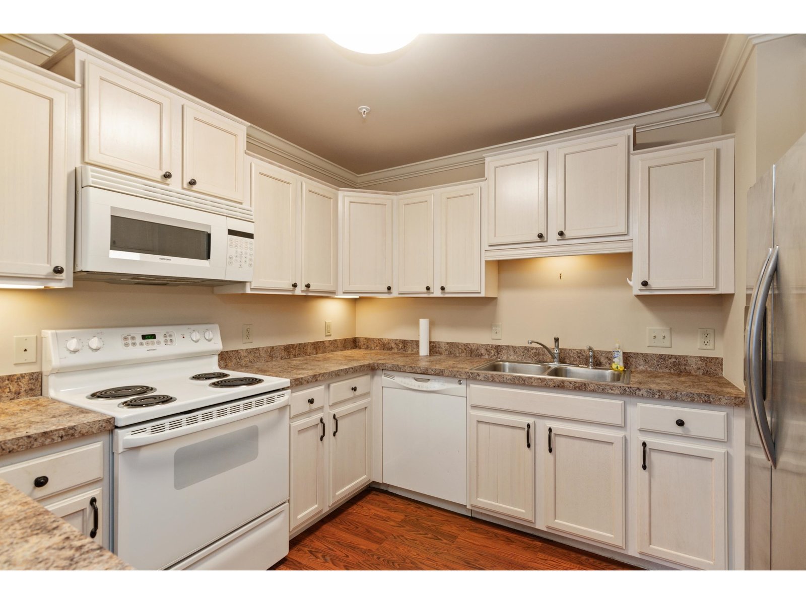 81 South Williams Street, Unit 202