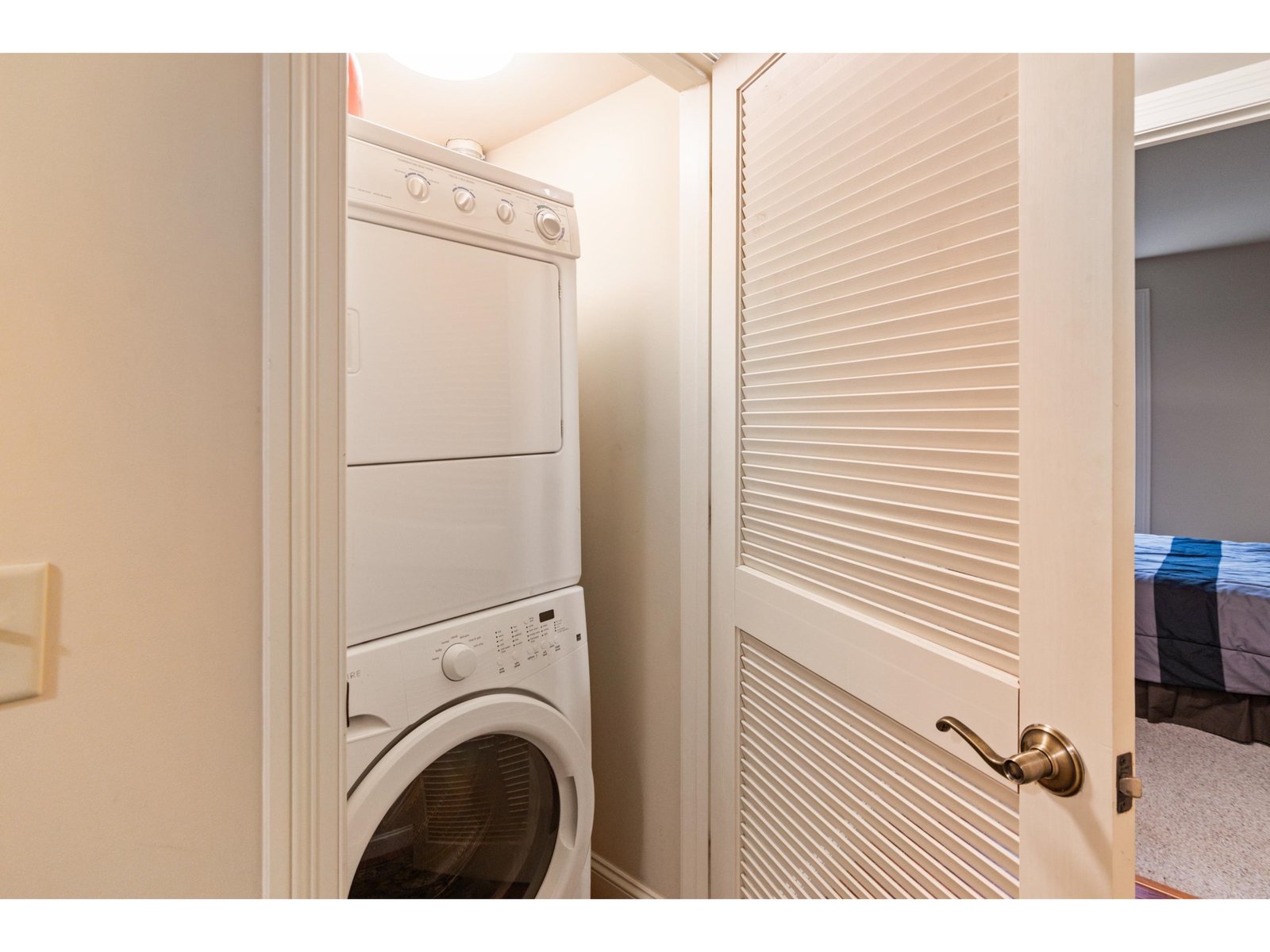 81 South Williams Street, Unit 202