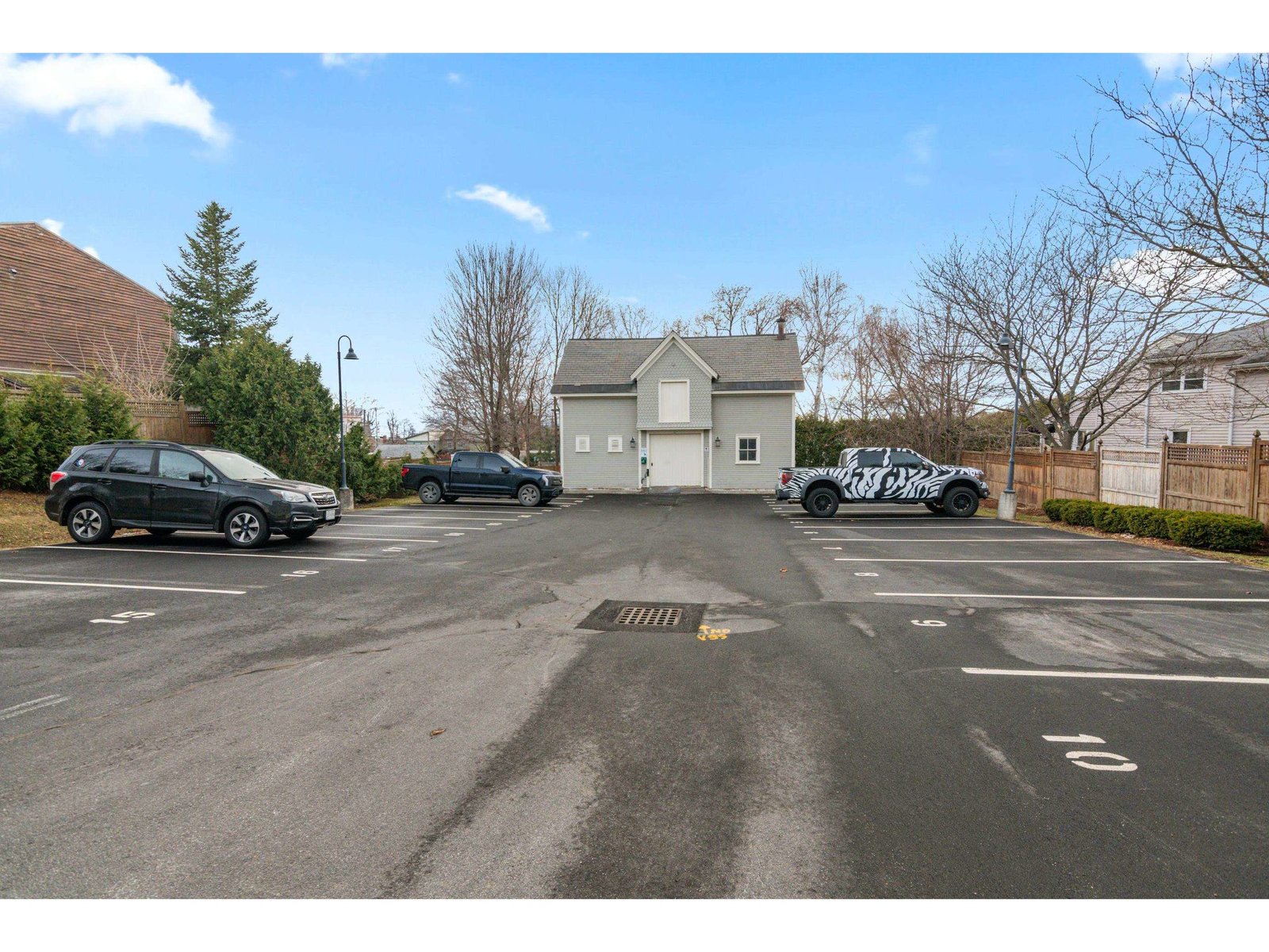81 South Williams Street, Unit 202