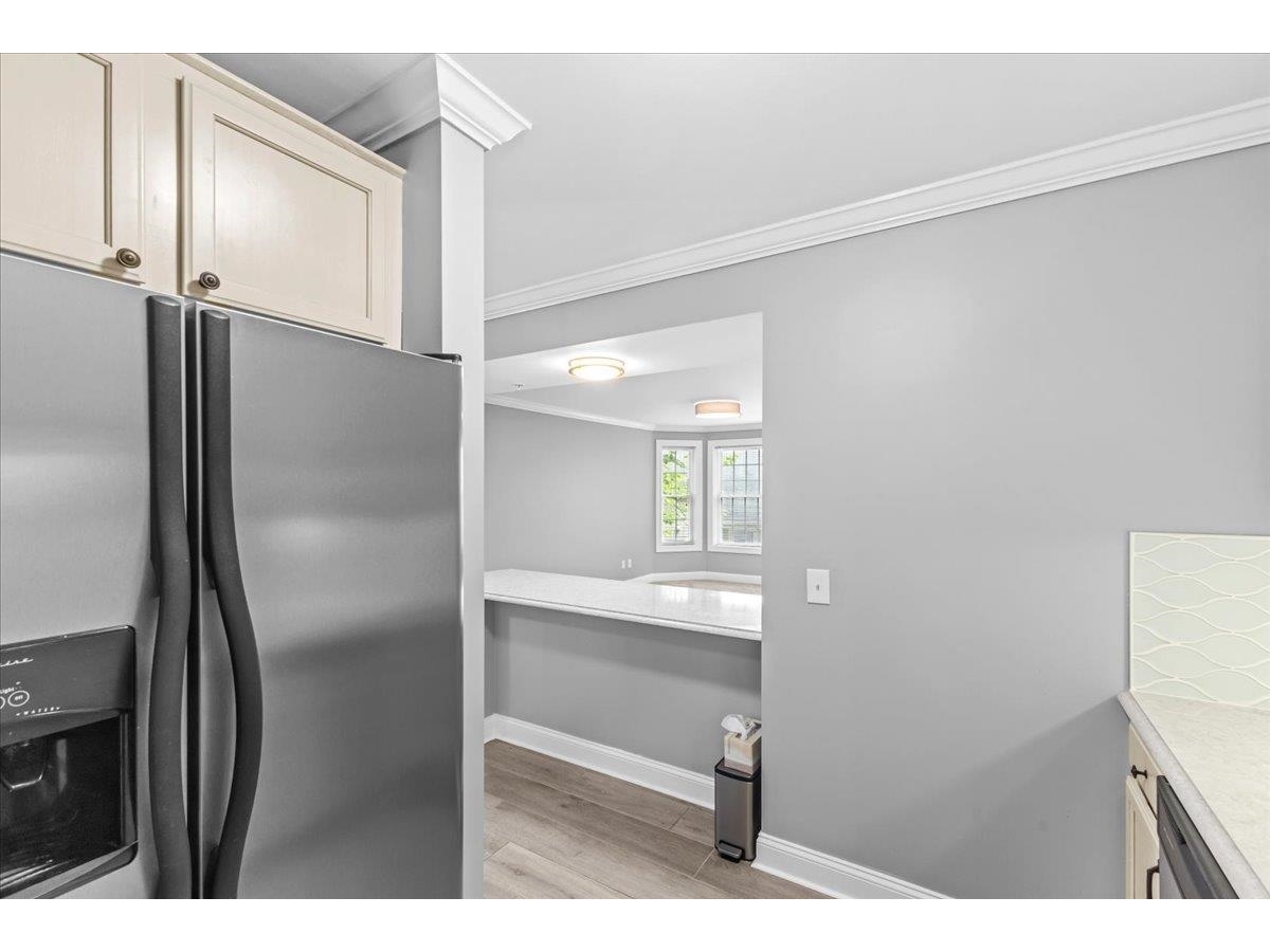 81 South Williams Street, Unit 203