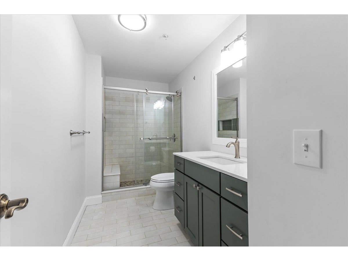 81 South Williams Street, Unit 203
