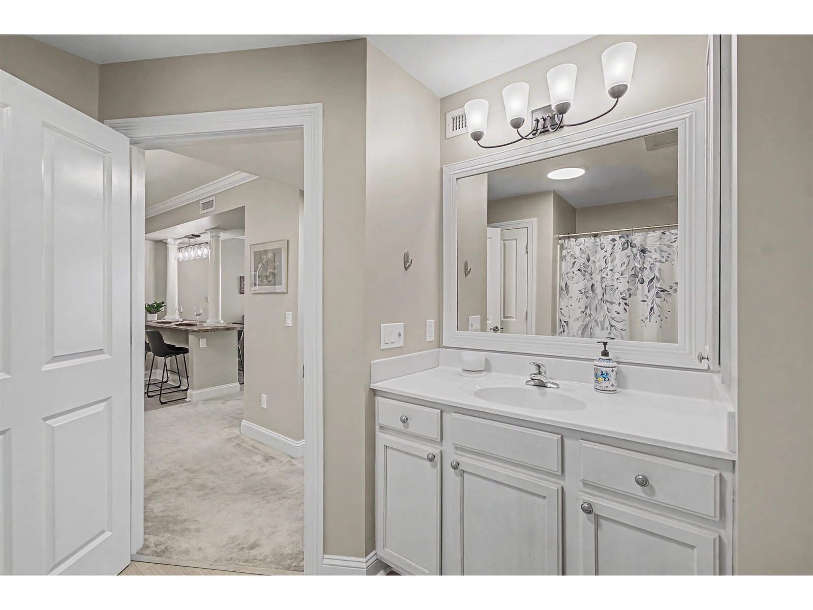 Full Bathroom with Laundry