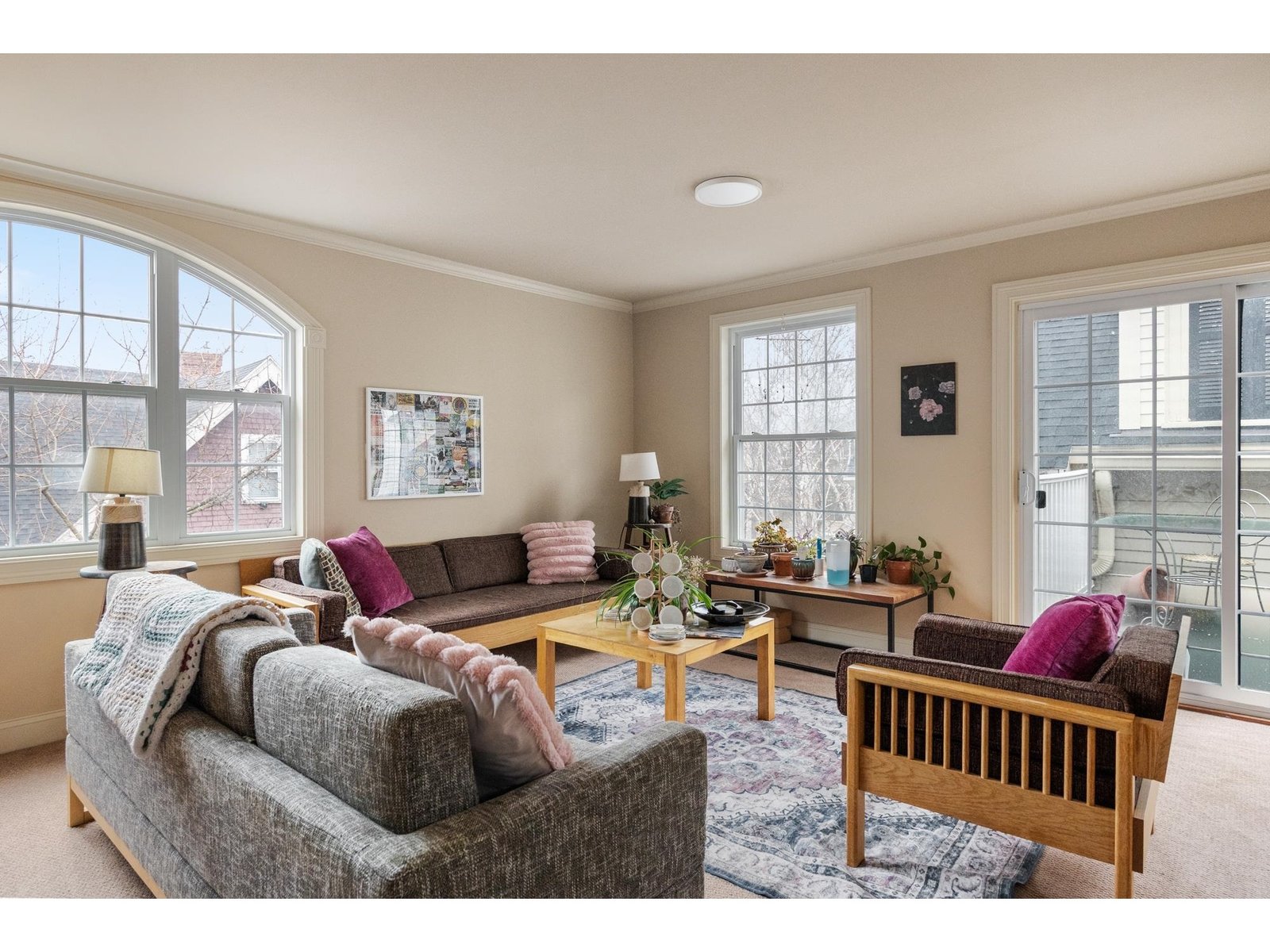 81 South Williams Street, Unit 403